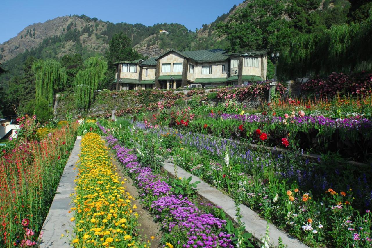 Shervani Hilltop Resort Nainital Bagian luar foto