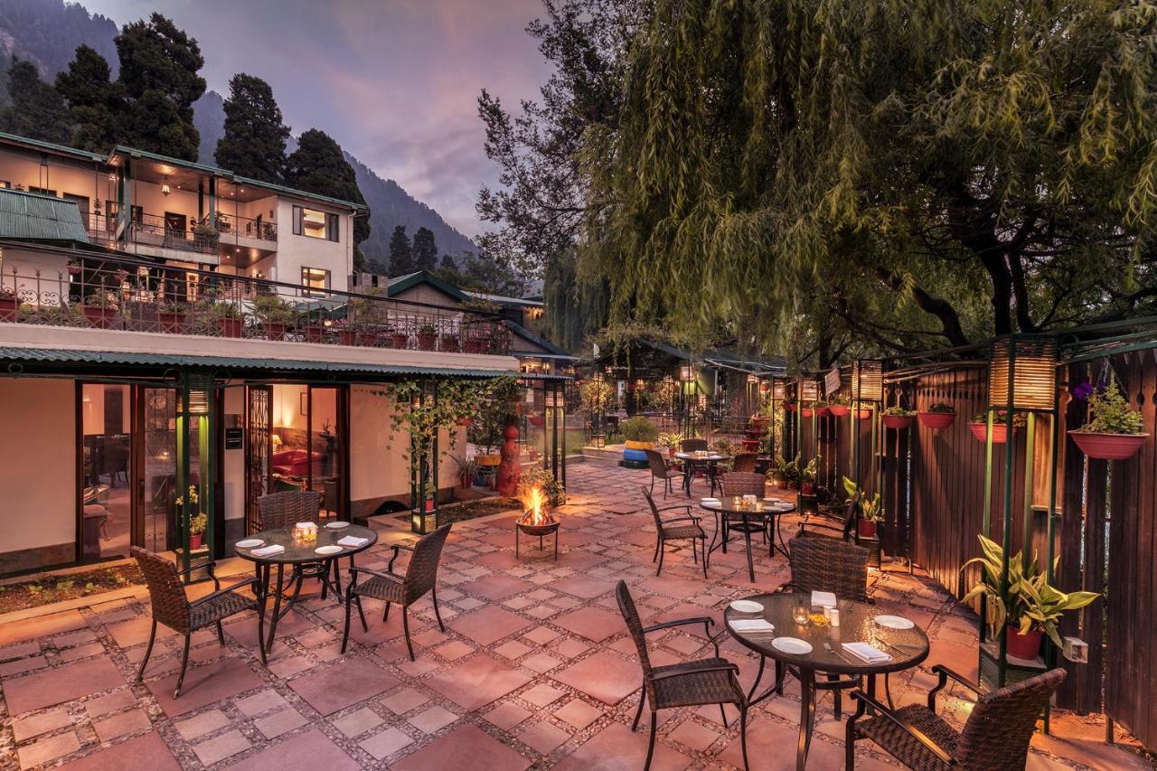 Shervani Hilltop Resort Nainital Bagian luar foto