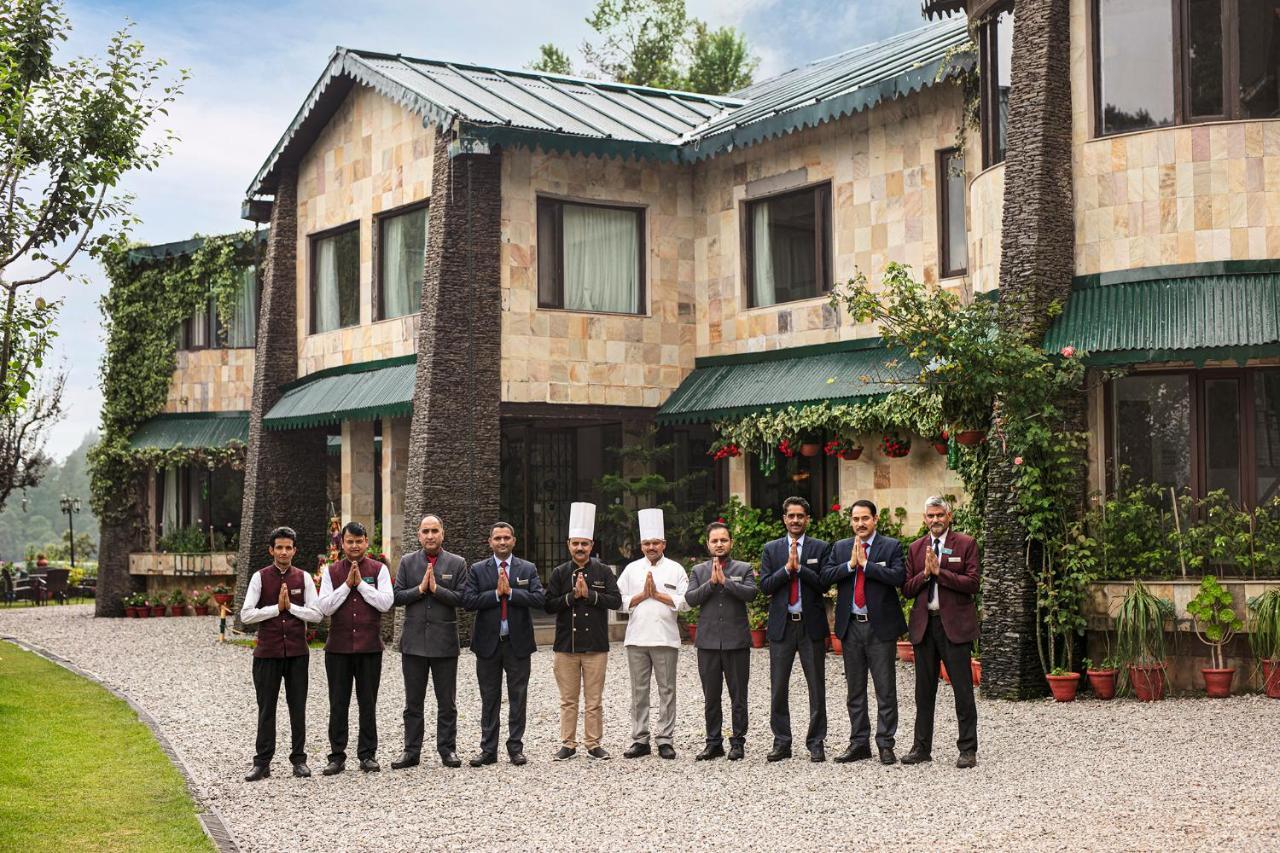 Shervani Hilltop Resort Nainital Bagian luar foto
