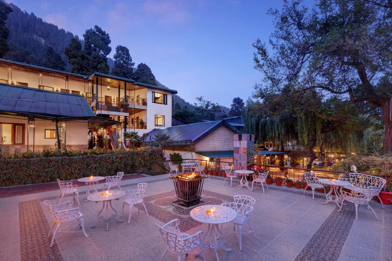 Shervani Hilltop Resort Nainital Bagian luar foto
