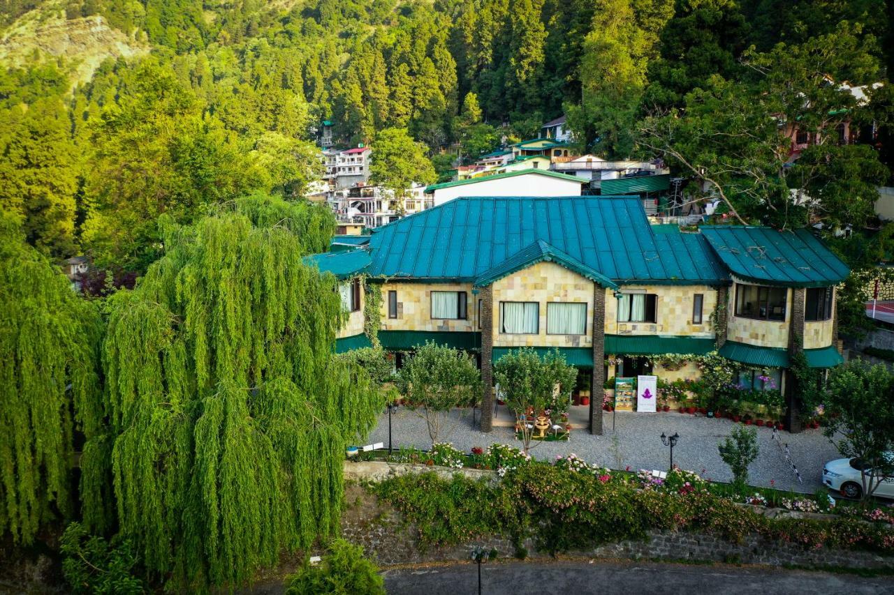 Shervani Hilltop Resort Nainital Bagian luar foto
